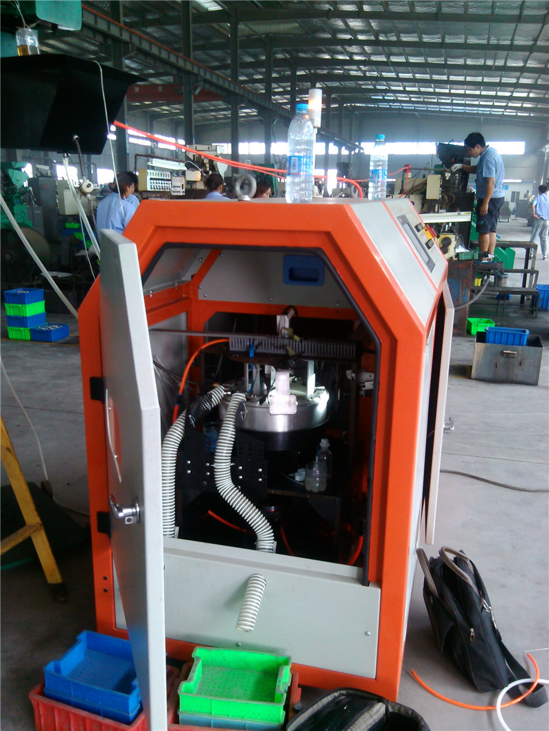 5cecf007b847e.jpg